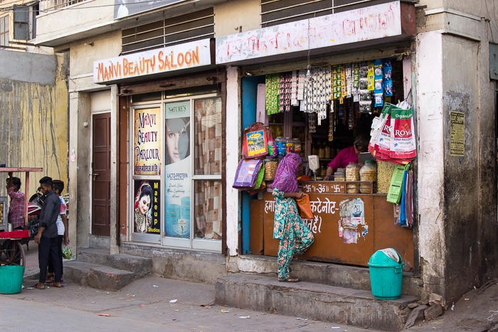 Frauen auf Indiens Straßen